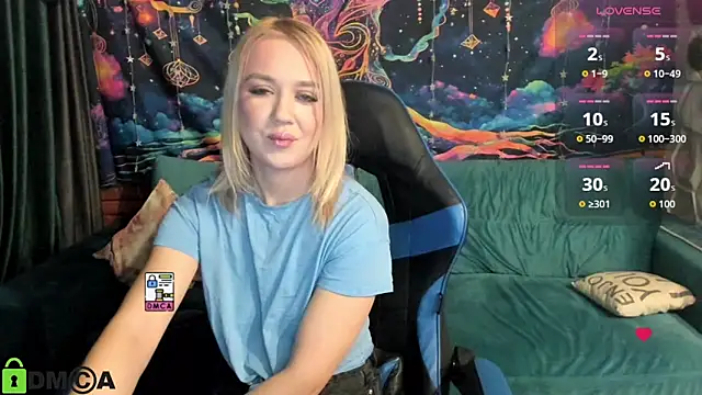 Snapshot of CrystalGirl99 chatting on February 27, 2026, 8:14 am CrystalGirl99 online show from February 27, 2026, 8:14 am