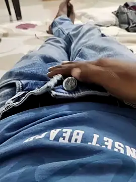 slim-uncut online show from September 18, 2025, 12:41 pm