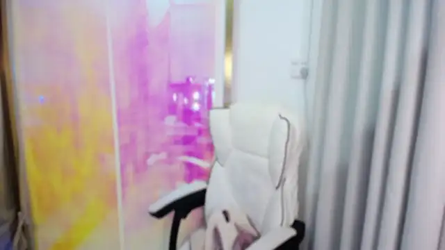 KateCondon online show from February 11, 2026, 1:05 am