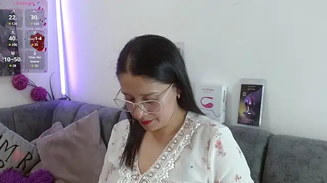 Snapshot of Alana_steel_1 chatting on April 8, 2026, 7:26 pm Alana steel 1 online show from April 8, 2026, 7:26 pm