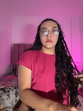 alehia cute online show from July 23, 2026, 1:19 am