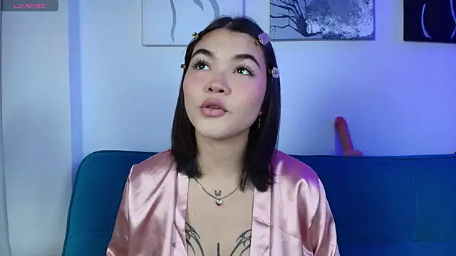 Zoe wang online show from January 17, 2026, 1:26 pm