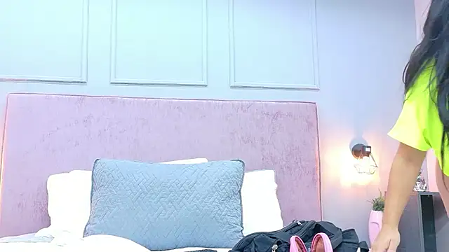 Snapshot of Camila_Hill_ chatting on March 31, 2026, 12:51 pm Camila Hill online show from March 31, 2026, 12:51 pm