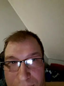 Snapshot of Liznat01 chatting on January 9, 2026, 4:52 am Liznat01 online show from January 9, 2026, 4:52 am