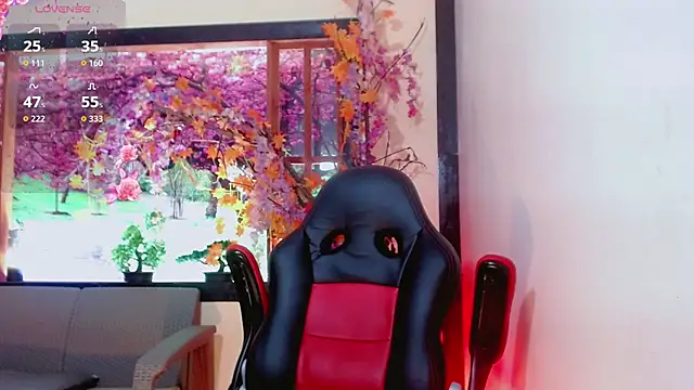 Juliette Miel online show from September 19, 2025, 3:10 am