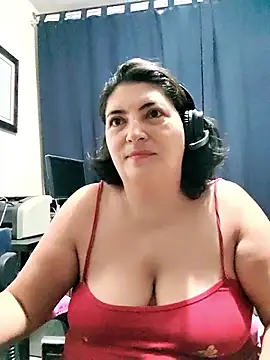 lina maria99 online show from September 27, 2025, 9:48 am