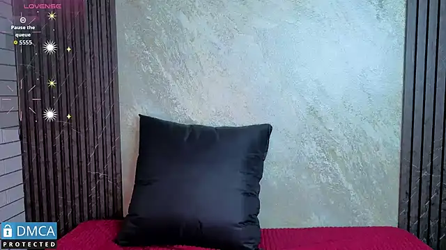 stepha   online show from March 20, 2026, 7:04 pm