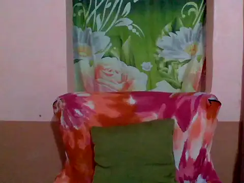 Hotbabe35 online show from January 13, 2026, 2:37 am