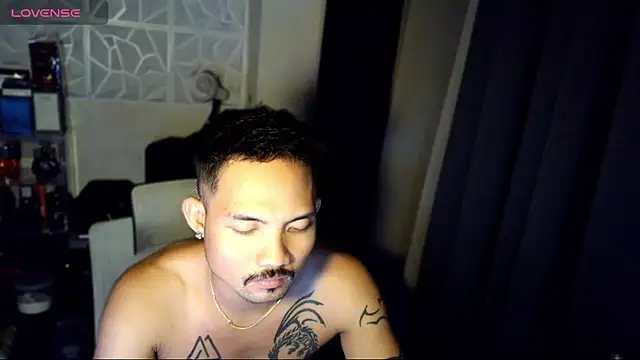 Thefriskyasian online show from November 18, 2025, 5:49 pm