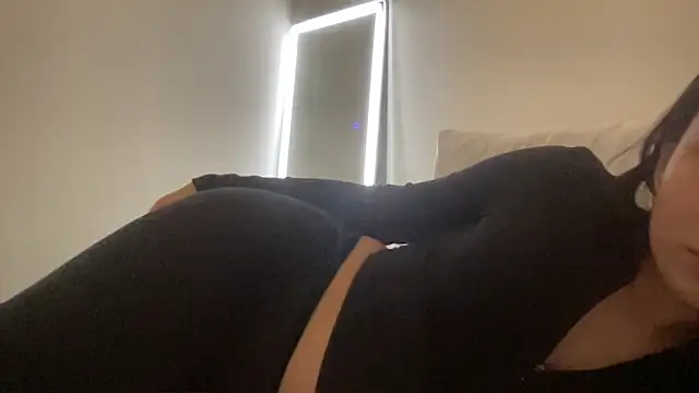 fairypixie online show from February 5, 2026, 2:07 am