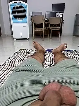 Snapshot of Desiandaj chatting on March 14, 2026, 6:25 pm Desiandaj online show from March 14, 2026, 6:25 pm