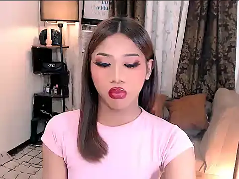 Snapshot of asianlatina69 chatting on January 14, 2026, 9:40 pm asianlatina69 online show from January 14, 2026, 9:40 pm