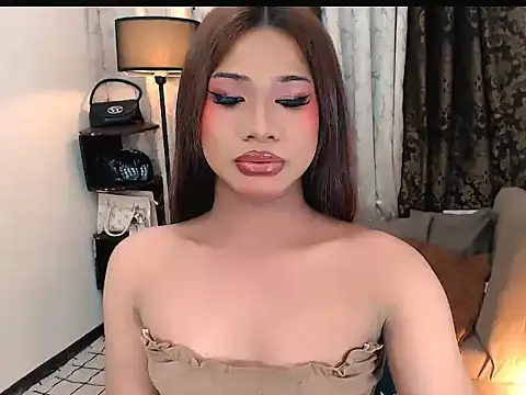 Snapshot of asianlatina69 chatting on November 7, 2025, 10:24 pm asianlatina69 online show from November 7, 2025, 10:24 pm