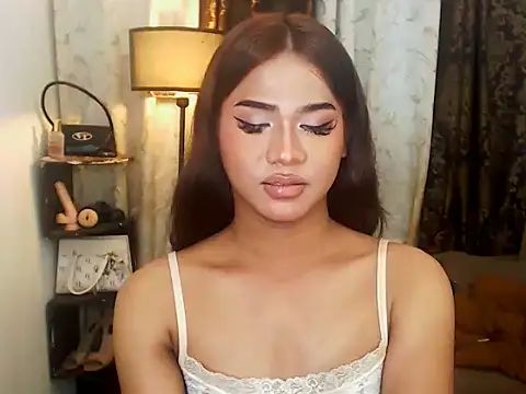 Snapshot of asianlatina69 chatting on September 12, 2025, 10:59 am asianlatina69 online show from September 12, 2025, 10:59 am