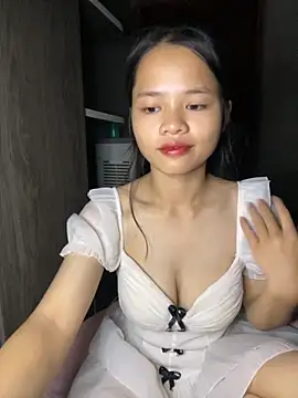 Hana-44 online show from November 11, 2025, 7:41 pm