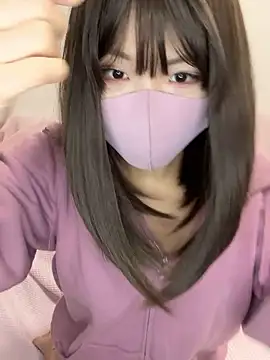 reina 00121 online show from October 30, 2025, 12:31 am