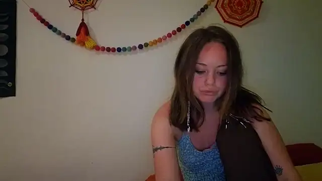 TheQueenCobra online show from March 26, 2026, 12:42 am