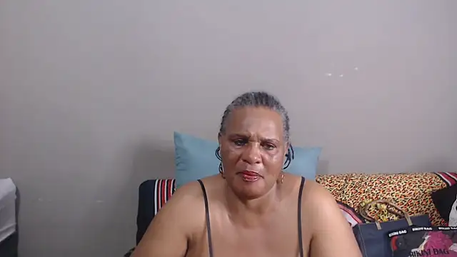 Snapshot of GrandBustyMelon chatting on July 30, 2026, 10:09 pm GrandBustyMelon online show from July 30, 2026, 10:09 pm