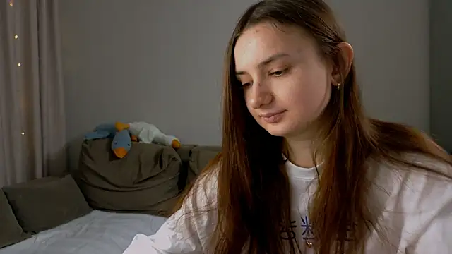 Lelia Vibe online show from February 8, 2026, 7:33 pm