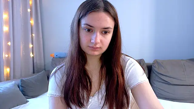 Lelia Vibe online show from November 14, 2025, 9:57 am