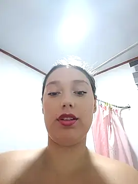 Naughty Samantha online show from December 3, 2025, 1:43 pm