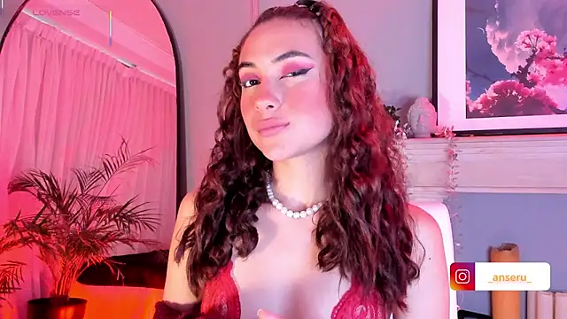 Anseru  online show from October 7, 2025, 11:44 am