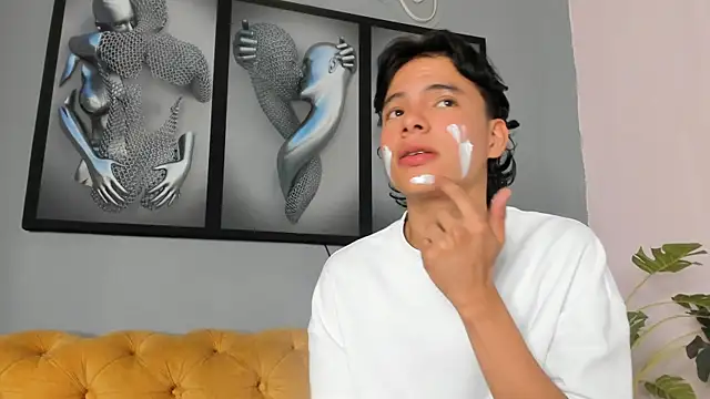 camillo virgil online show from November 21, 2025, 11:09 am