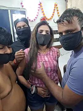 Cute plak02 online show from November 11, 2025, 4:46 pm