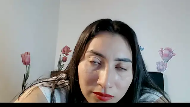 angelyxs online show from December 22, 2025, 8:31 pm