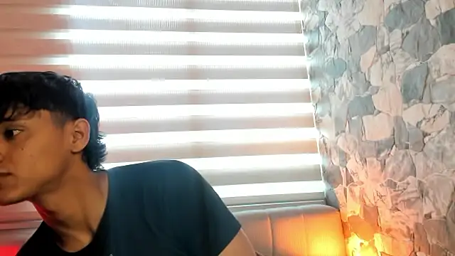 ZYZZ1312 online show from March 4, 2026, 6:59 pm