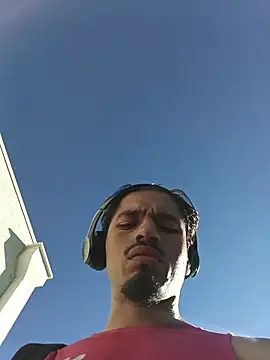 mrredcorn online show from October 21, 2025, 3:55 pm