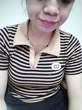 Mie rose online show from February 17, 2026, 6:33 am