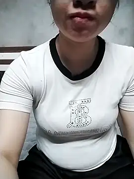 Mie rose online show from February 16, 2026, 7:07 am