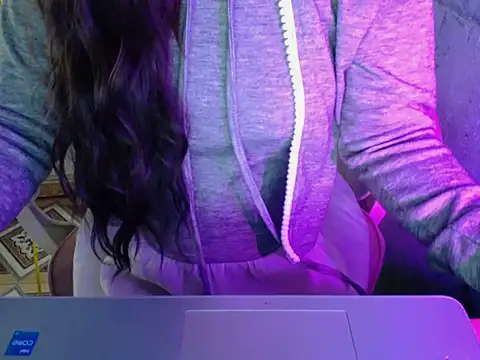 ahoa Tk online show from November 15, 2025, 12:47 am