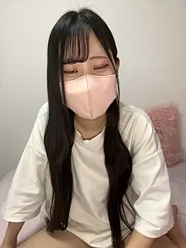 noa uxu online show from September 10, 2025, 1:04 am