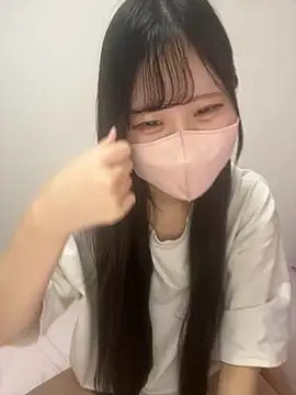 noa uxu online show from September 14, 2025, 5:08 am