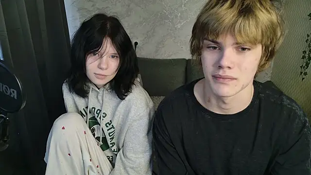 Bonnie And C1yde online show from March 22, 2026, 5:10 am