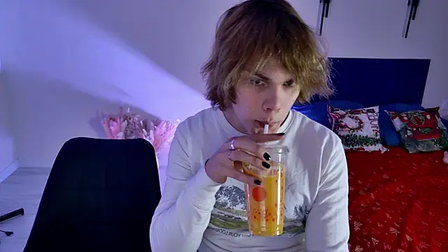 Bonnie And C1yde online show from January 12, 2026, 2:35 pm