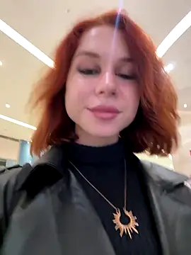 RosieSecret online show from September 18, 2025, 7:11 am