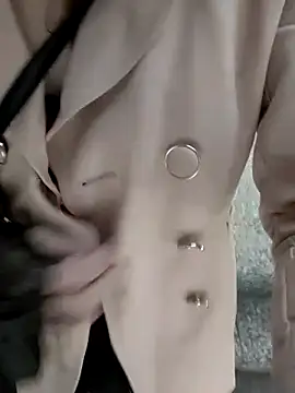 Snapshot of pink-mai chatting on November 11, 2025, 10:58 pm pink-mai online show from November 11, 2025, 10:58 pm