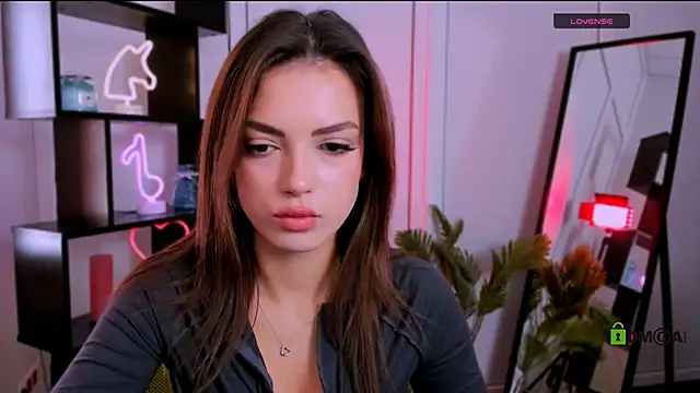 rose style online show from September 26, 2025, 9:05 am