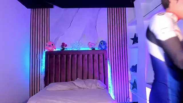 MathiasGreen  online show from January 13, 2026, 2:59 am