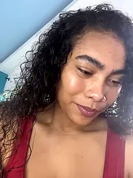 SophieD online show from October 3, 2025, 2:51 pm