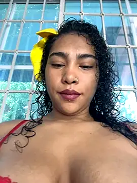 SophieD online show from September 13, 2025, 12:27 pm