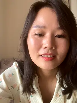 Mier-cn online show from October 4, 2025, 2:13 am