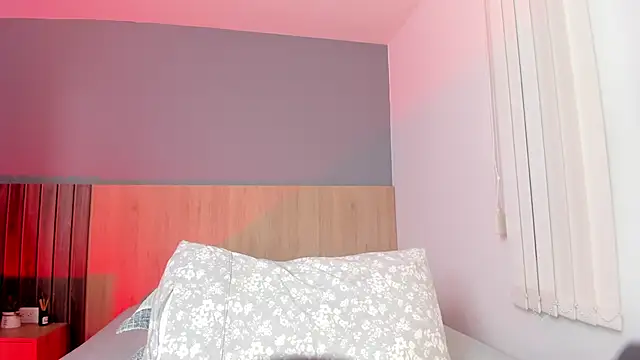  Ashly 77 online show from September 13, 2025, 1:16 am