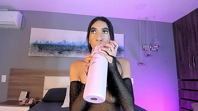  Ashly 77 online show from November 24, 2025, 7:36 pm