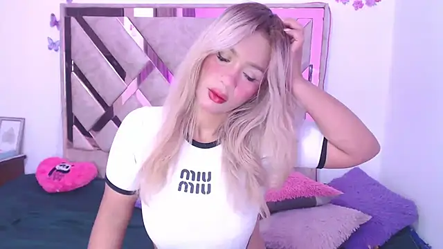 Snapshot of Lulu_sweety chatting on July 8, 2026, 1:34 pm Lulu sweety online show from July 8, 2026, 1:34 pm
