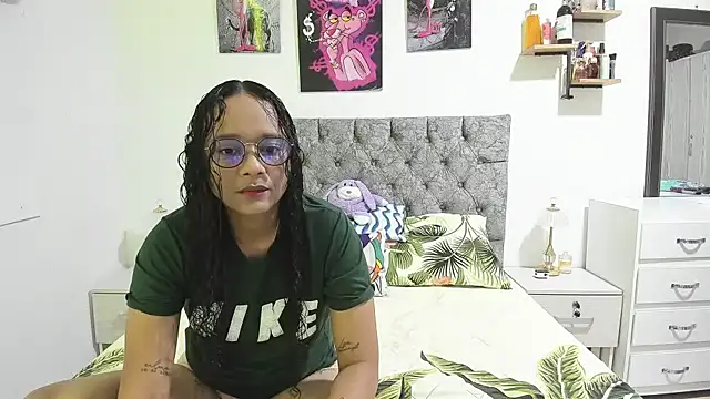 nay and aleja1 online show from May 9, 2026, 3:10 am