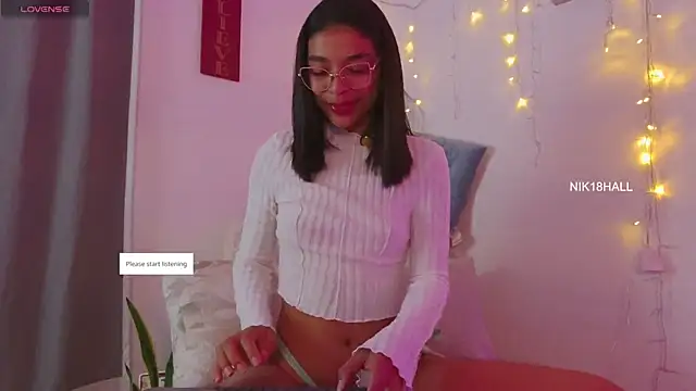 Nicolle swt online show from June 9, 2026, 2:40 pm